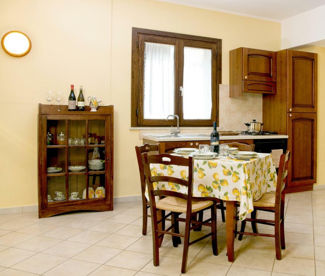 Sosta Dei Garibaldini Villa Кампофеличе ди Рокела Екстериор снимка